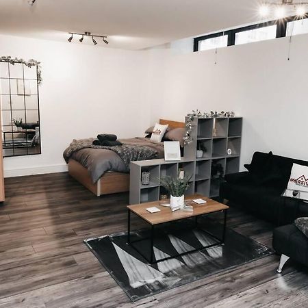 Stunning Modern Heart Of The City Apartment Sheffield Luaran gambar