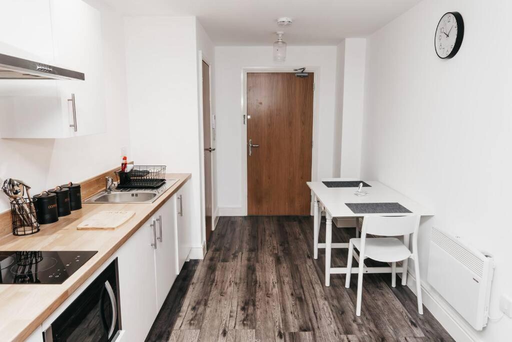Stunning Modern Heart Of The City Apartment Sheffield Luaran gambar